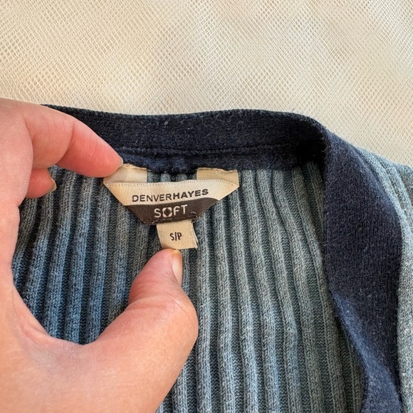 Denver Hayes Multi-Blue Ribbed Cardigan - Picture 3 of 8